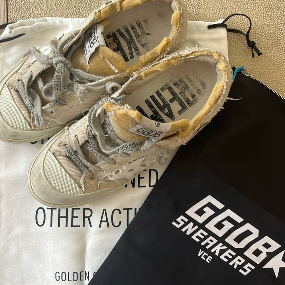 Women’s golden goose shoes size 39